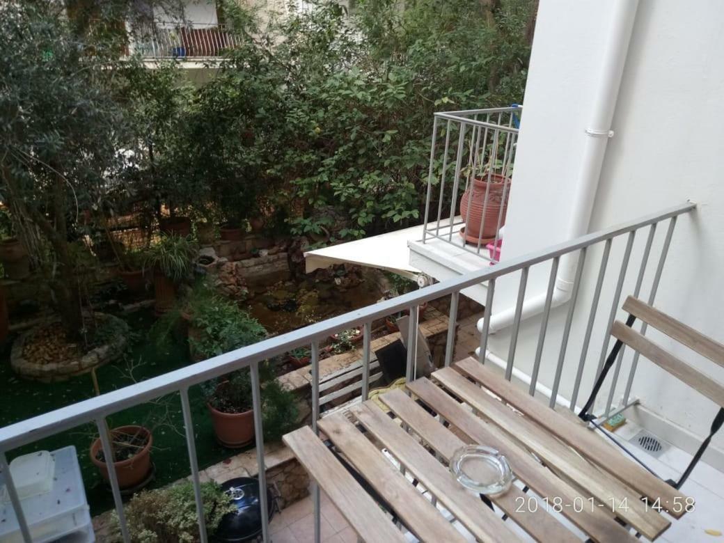 Modern, Ideally Located Apartment